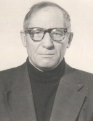 Жариков Ювеналий Михайлович (Оленегорск)