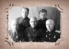 Иноземцев Василий Степанович (верхний ряд, слева), 1947 год